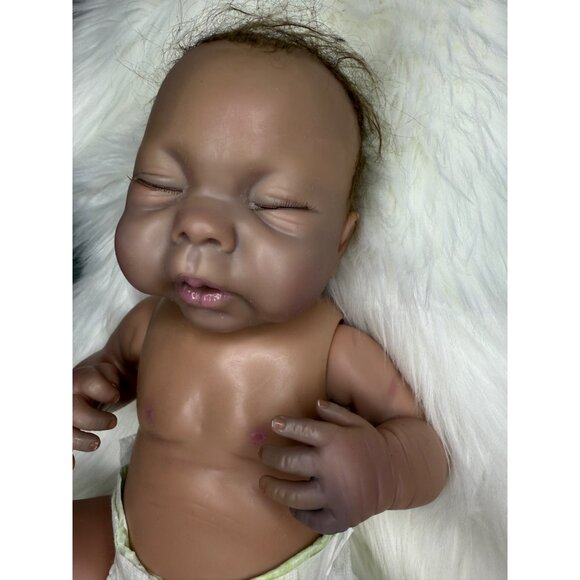 Ashton Drake Huti B. A.D.G. 04 Life Like Sleeping Anatomically Correct Baby Girl - Picture 2 of 7